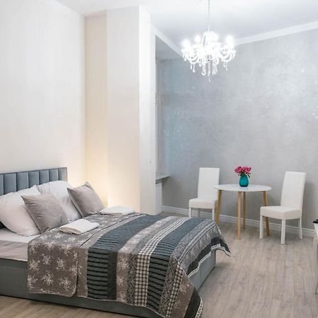 Apartament Grey Pearl Downtown Appartement Warschau Buitenkant foto